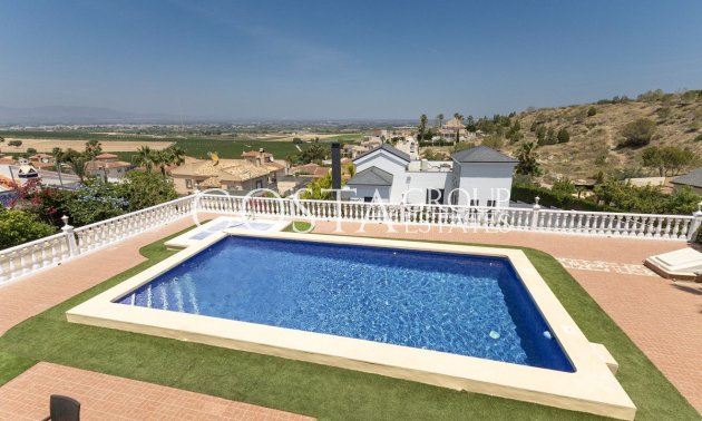 Herverkoop - Villa -
Algorfa