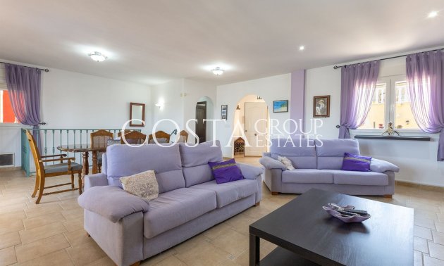 Herverkoop - Villa -
Algorfa