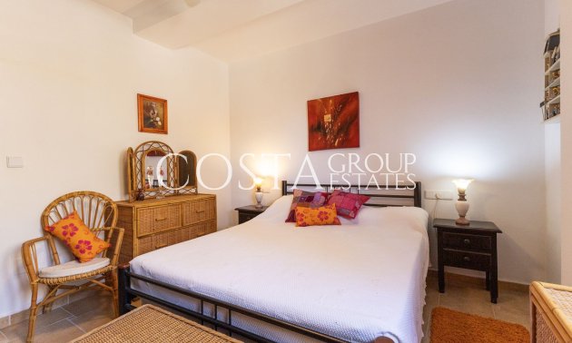 Herverkoop - Villa -
Algorfa