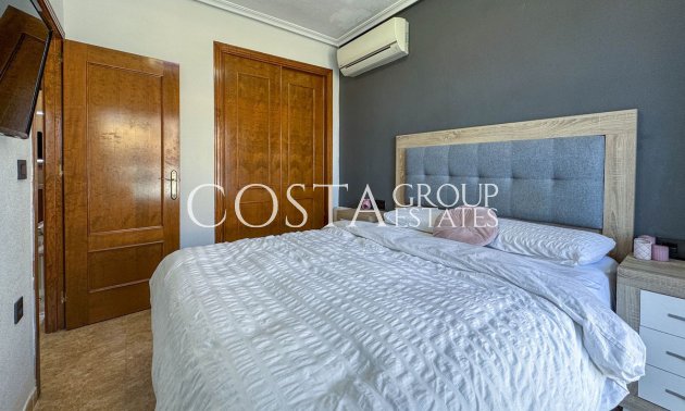 Wiederverkauf - Villa -
Orihuela Costa