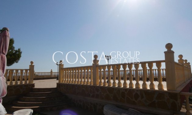 Herverkoop - Villa -
Mazarrón - La Atalaya