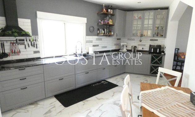 Herverkoop - Villa -
Mazarrón - La Atalaya