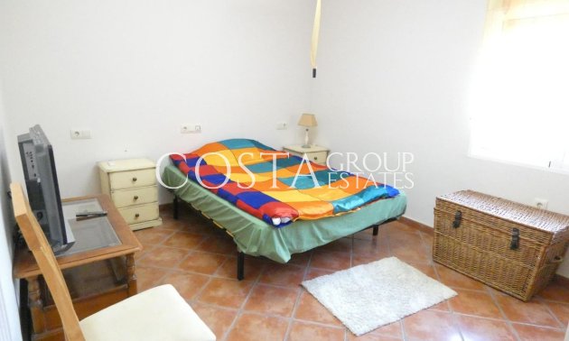 Herverkoop - Villa -
Mazarrón - La Atalaya