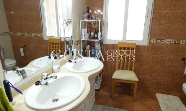 Herverkoop - Villa -
Mazarrón - La Atalaya