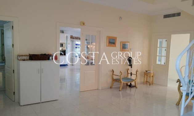 Wiederverkauf - Villa -
Mazarrón - Mazarrón Centro