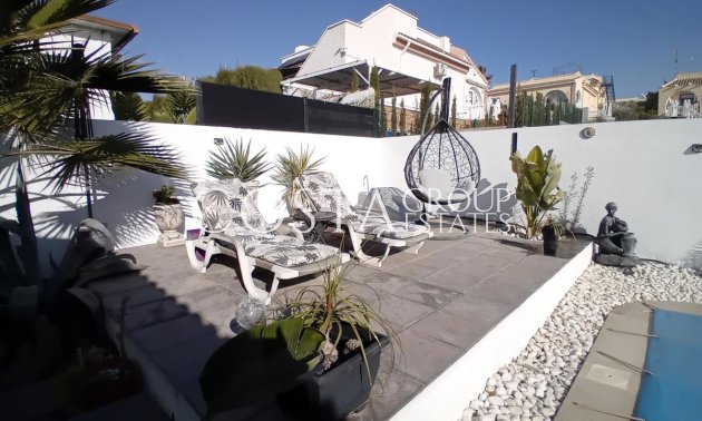 Herverkoop - Villa -
Mazarrón - Mazarrón Centro