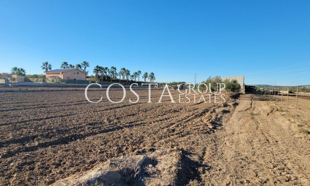 Odsprzedaż - Willa -
San Miguel de Salinas - San Miguel de Salinas Centro