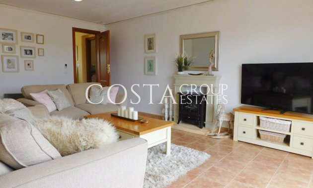 Herverkoop - Villa -
Dolores - Dolores Centro