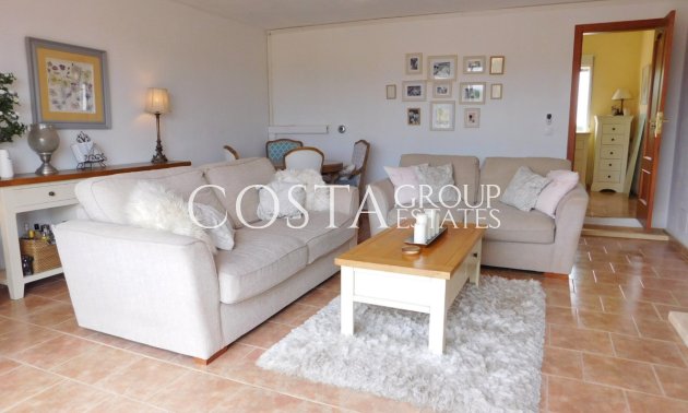 Herverkoop - Villa -
Dolores - Dolores Centro