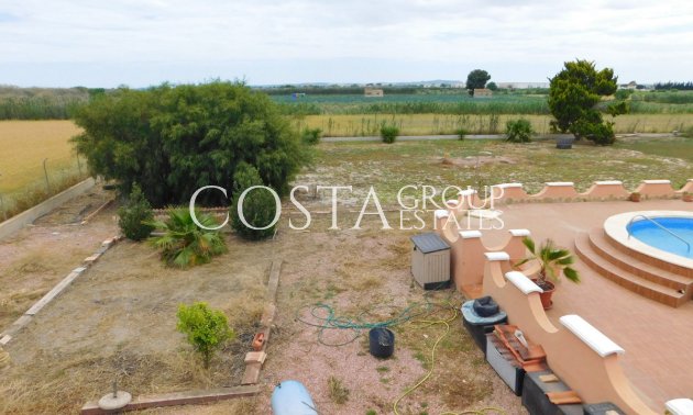 Herverkoop - Villa -
Dolores - Dolores Centro