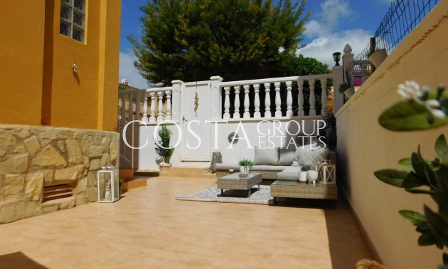 Herverkoop - Villa -
Orihuela Costa - Villamartin