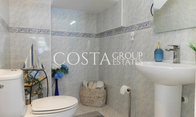 Herverkoop - Villa -
Orihuela Costa - Villamartin