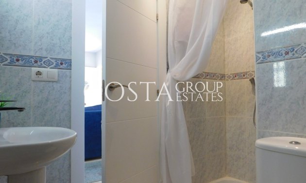 Herverkoop - Villa -
Orihuela Costa - Villamartin