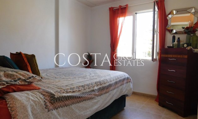 Herverkoop - Villa -
Orihuela Costa - Villamartin