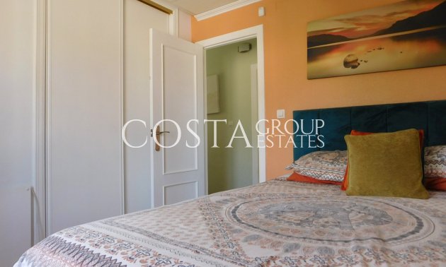 Herverkoop - Villa -
Orihuela Costa - Villamartin