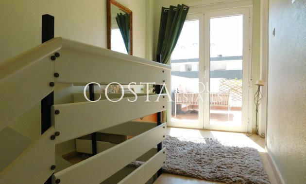 Herverkoop - Villa -
Orihuela Costa - Villamartin