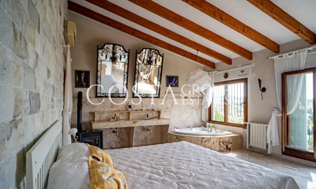 Revente - Villa -
Benissa - Benissa Centro