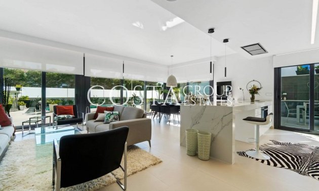 Wiederverkauf - Villa -
Orihuela Costa - Campoamor