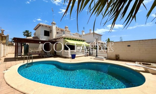 Herverkoop - Villa -
Orihuela Costa - La Zenia