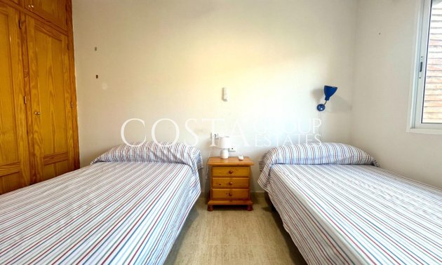 Herverkoop - Huis -
Orihuela Costa - Campoamor