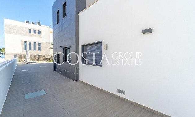 Herverkoop - Villa -
Orihuela Costa