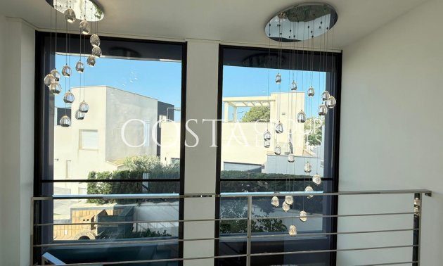 Herverkoop - Villa -
San Miguel de Salinas - San Miguel de Salinas Centro