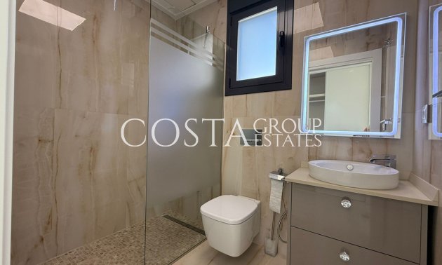 Herverkoop - Villa -
San Miguel de Salinas - San Miguel de Salinas Centro