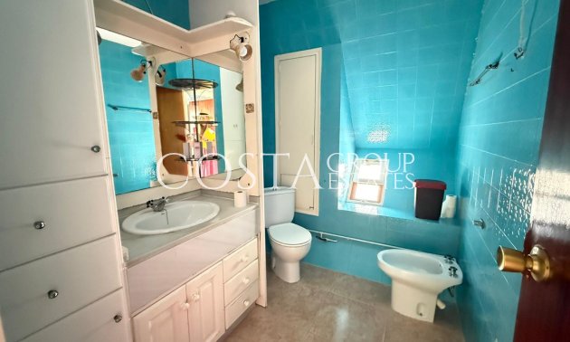 Resale - Villa -
Torrevieja