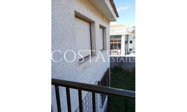 Herverkoop - Villa -
Orihuela Costa - La Zenia