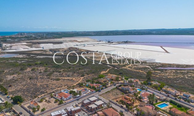 Wiederverkauf - Villa -
Torrevieja