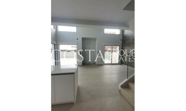 Resale - Villa -
Los Montesinos - Los Montesinos Centro