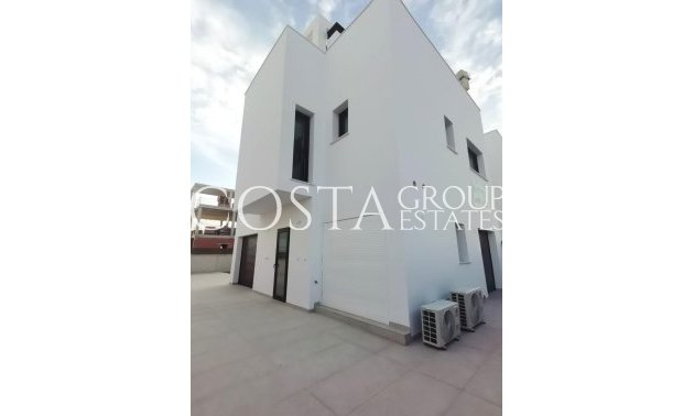 Resale - Villa -
Los Montesinos - Los Montesinos Centro