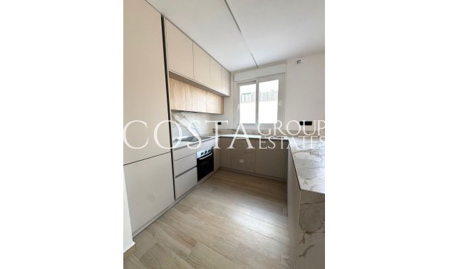 Wiederverkauf - Villa -
Torrevieja - Aguas Nuevas