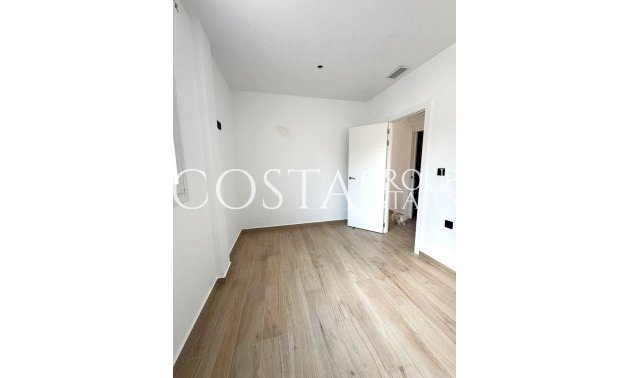 Wiederverkauf - Villa -
Torrevieja - Aguas Nuevas