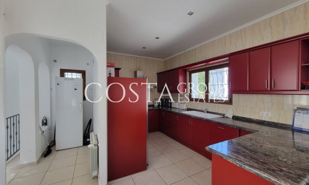 Resale - Villa -
Teulada - Moraira