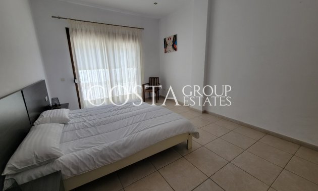 Resale - Villa -
Teulada - Moraira
