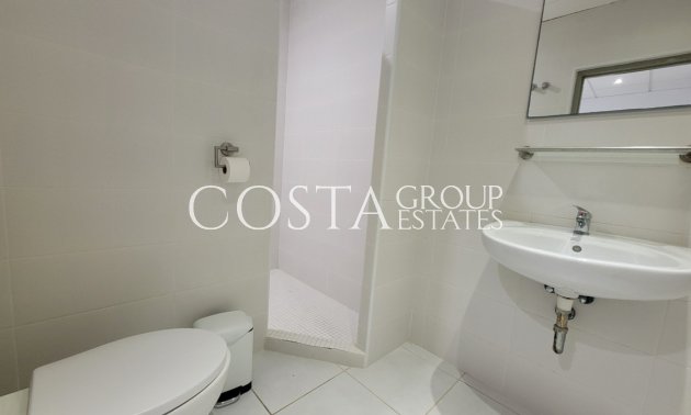 Resale - Villa -
Teulada - Moraira