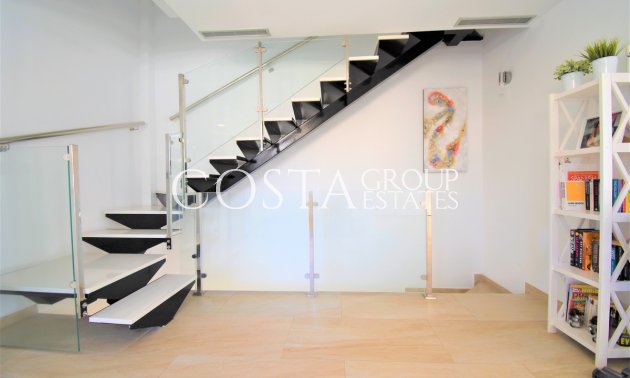 Herverkoop - Villa -
Orihuela Costa - Villamartin