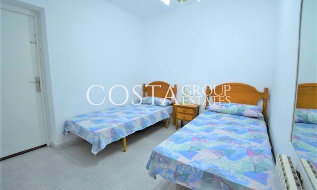 Herverkoop - Villa -
Orihuela Costa - Villamartin