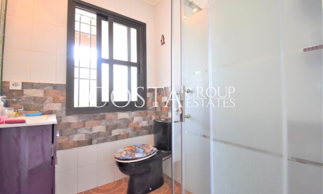 Herverkoop - Villa -
Orihuela Costa - Villamartin