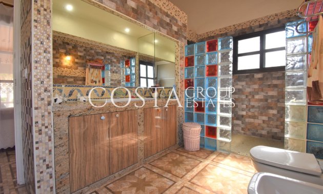 Herverkoop - Villa -
Orihuela Costa - Villamartin