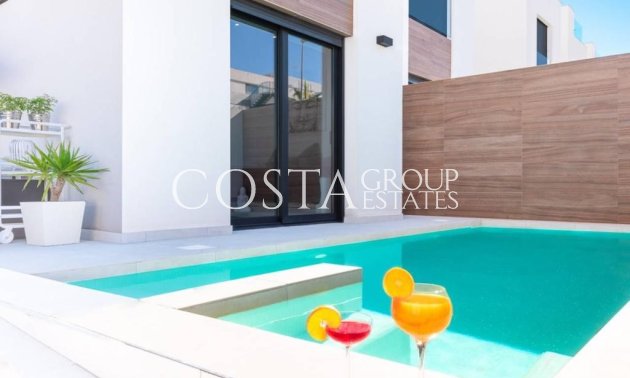 Resale - Villa -
Benijofar