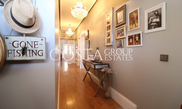 Herverkoop - Villa -
Almoradí - Heredades