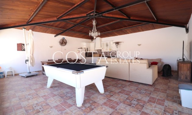 Herverkoop - Villa -
Almoradí - Heredades