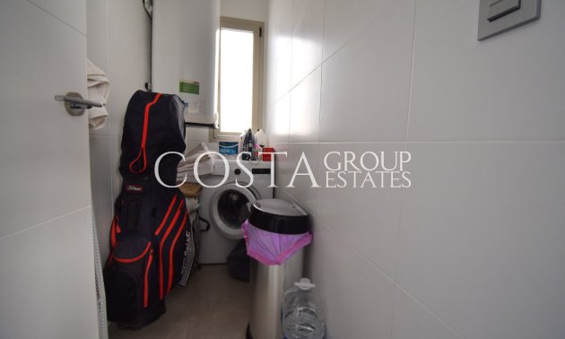 Herverkoop - Villa -
Orihuela Costa - Villamartin