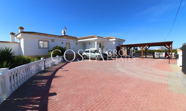 Herverkoop - Villa -
Rojales - Rojales Centro