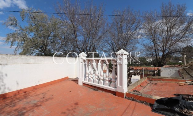 Herverkoop - Villa -
Almoradí - Heredades