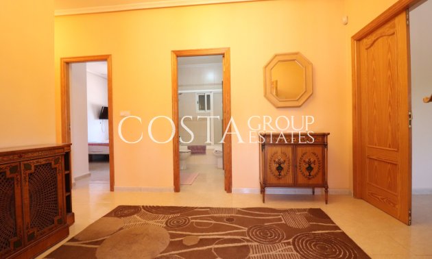 Wiederverkauf - Villa -
Catral - Catral Centro