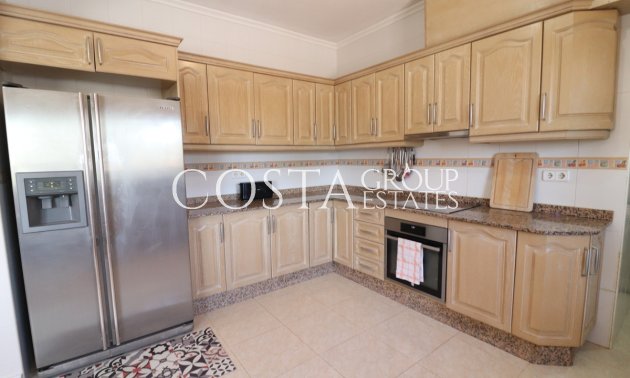 Wiederverkauf - Villa -
Catral - Catral Centro