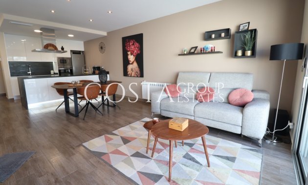 Wiederverkauf - Villa -
Daya Vieja - Daya Vieja Centro